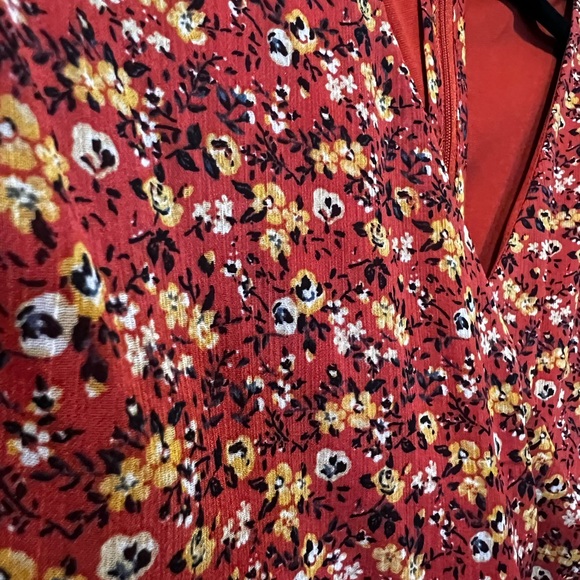 Rust floral dress - Picture 2 of 8